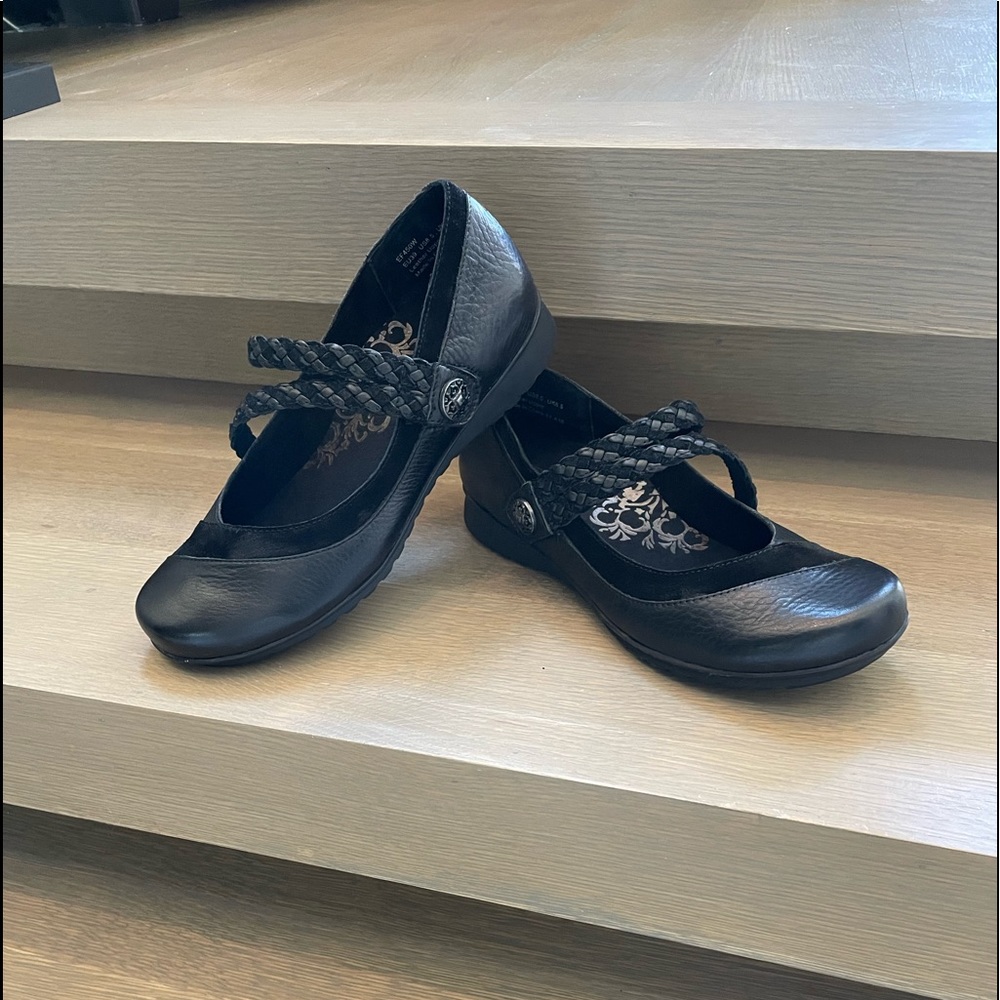 Aetrex Ada Braided Mary Jane in Black
